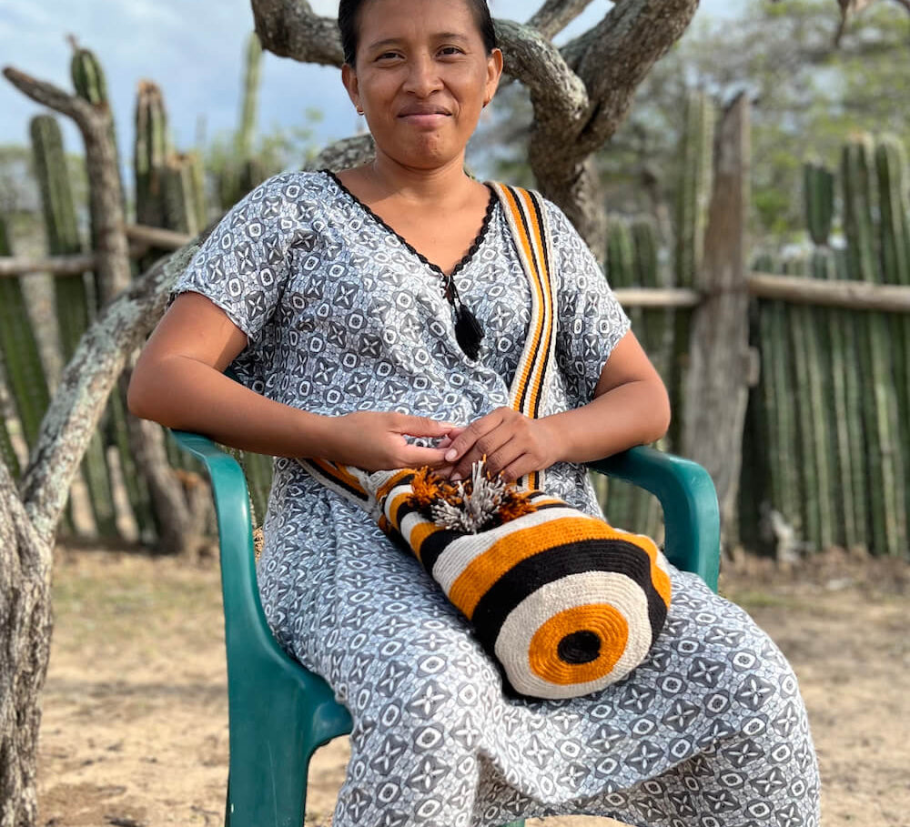 Wayuu weaver from Ahumao, Maribel